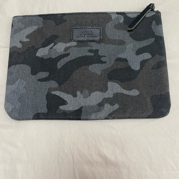 BRAND NEW Polo clutch bag! Super Cute! - Picture 2 of 2